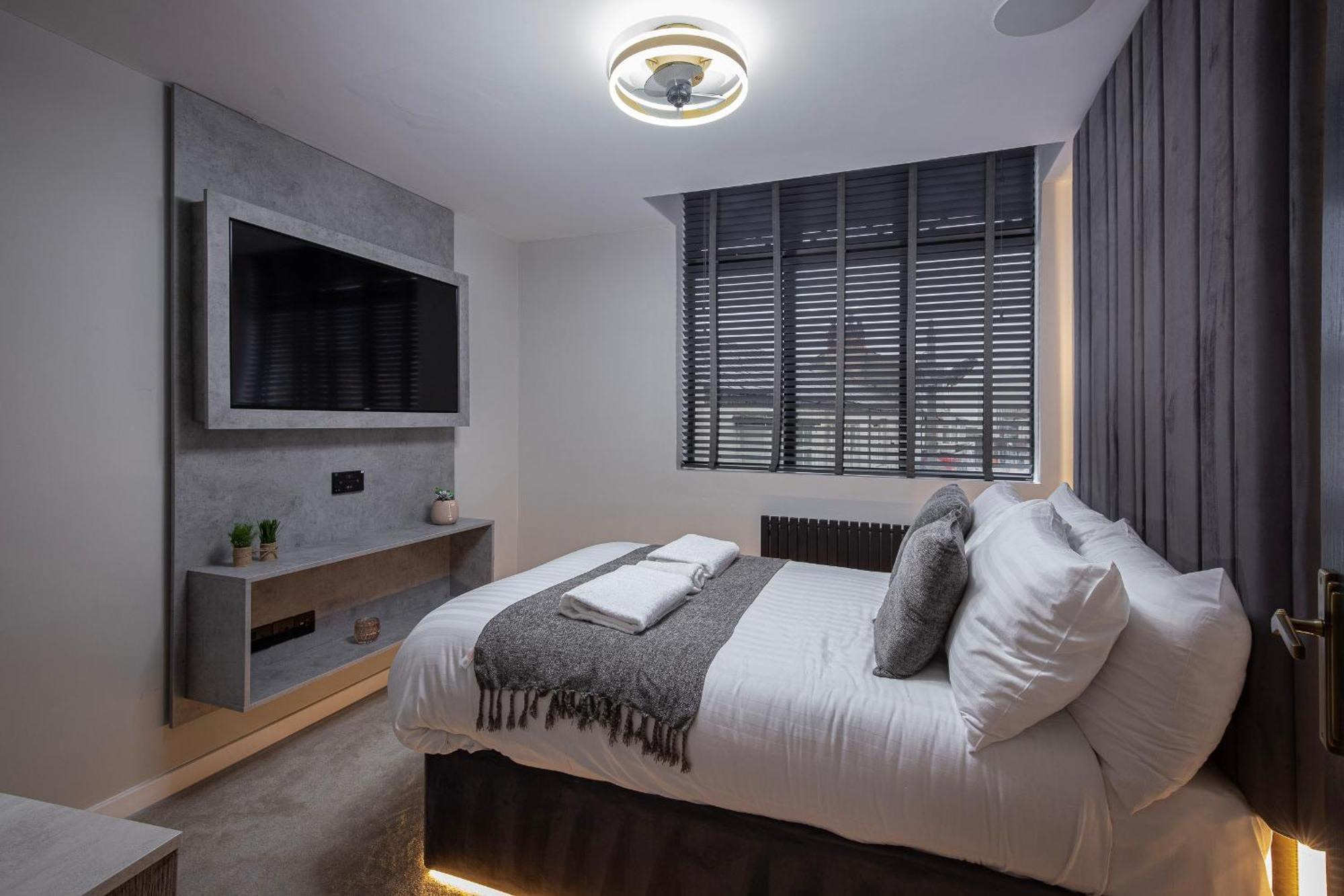 The Charleston Aparthotel Blackpool Bagian luar foto